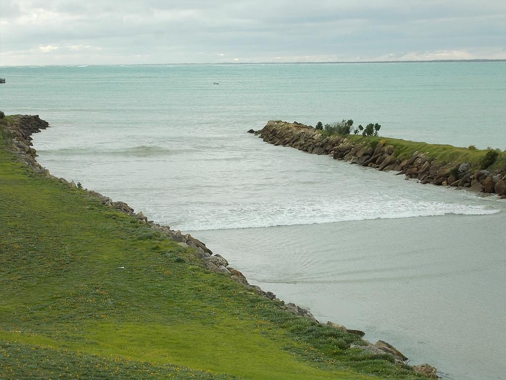 Costa Plenti Southend Bnb Esterno foto